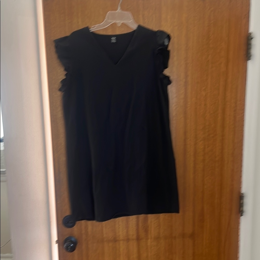 Elegant Black Sleeveless Top